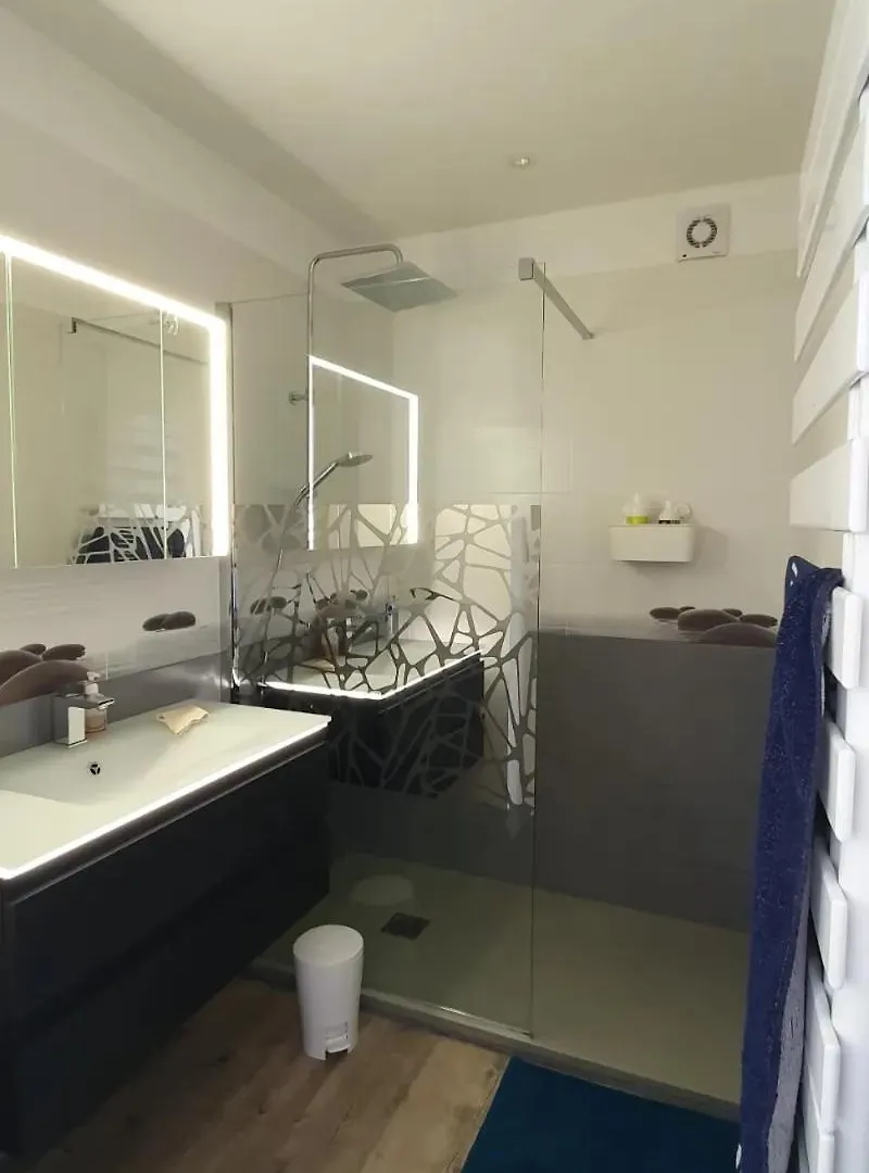 Апартаменты Residence Trozoul Le Goeland Qui Chante Требёрдан